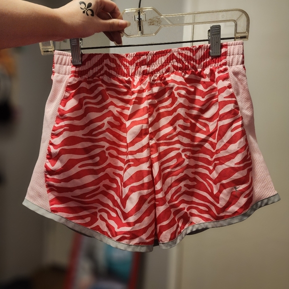 Danskin Now, ( XL/14-16 ), Pink Zebra Striped Athletic Shorts. For summer/cheer. - Picture 2 of 4